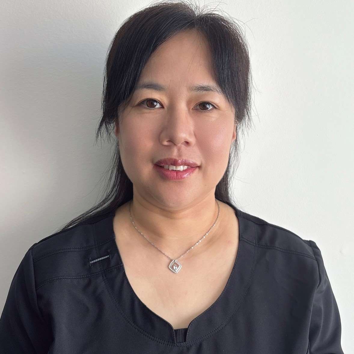 Xiangzhen (Lumi) Kong, Registered Massage Therapist (RMT) in Marpole Vancouver